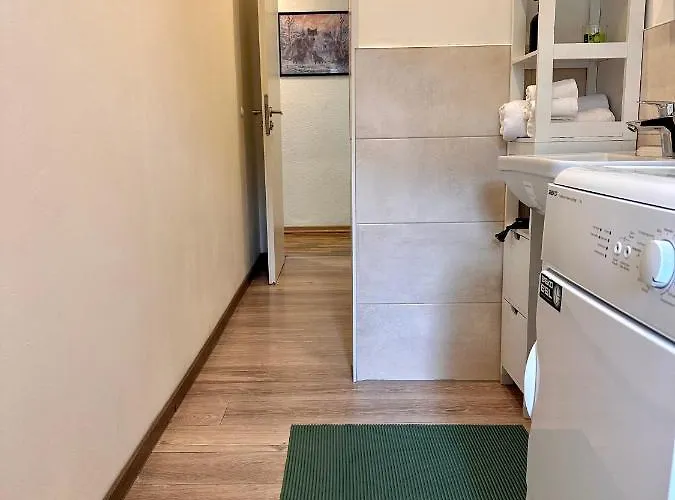 Daire Kartels First *